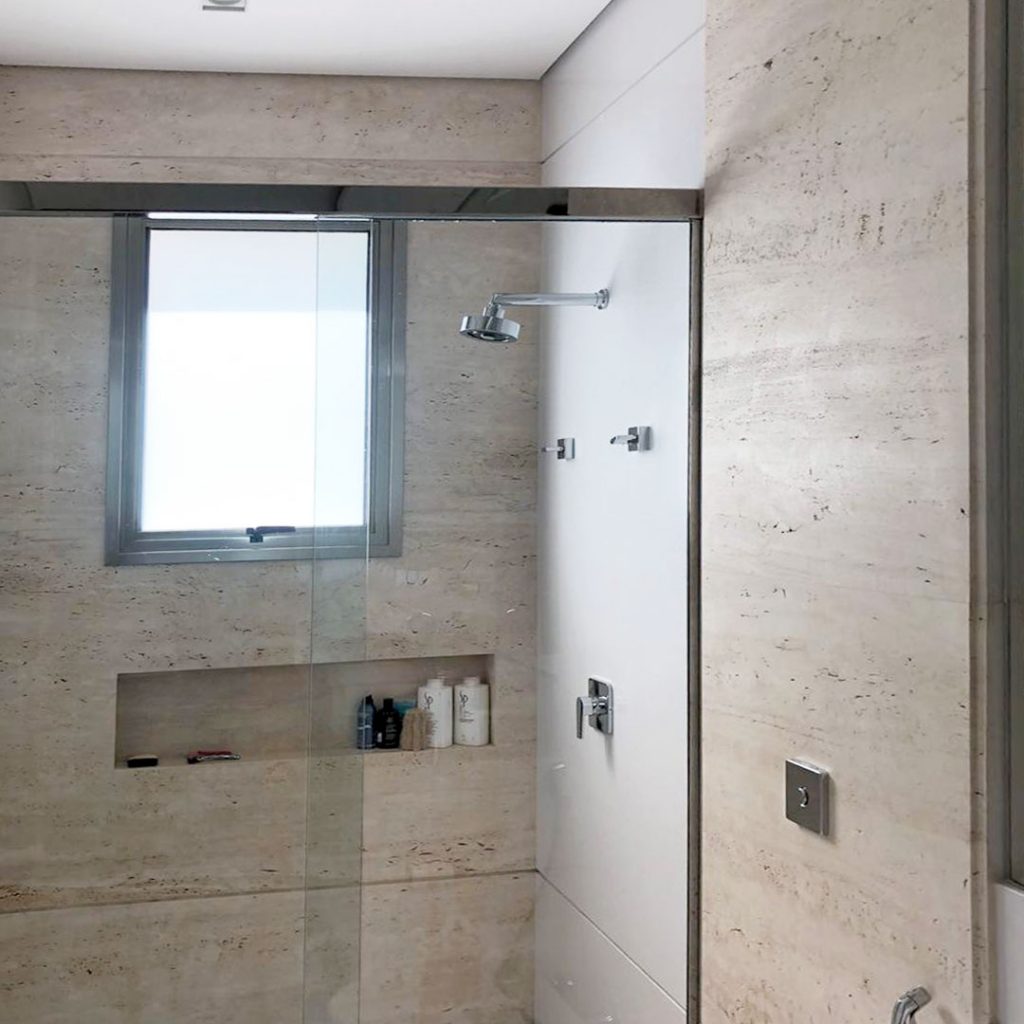 Case-travertino-romano-classico
